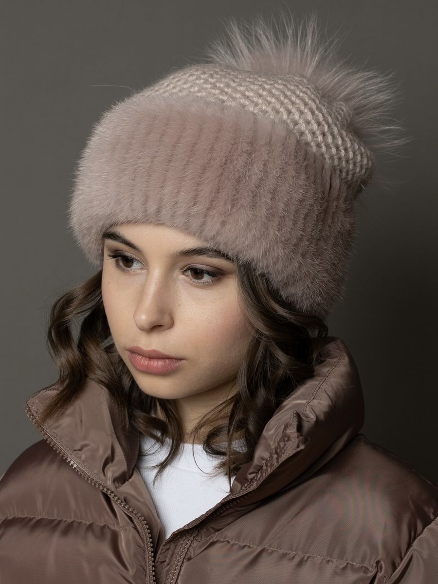 Женские шапки из полос меха норки на трикотажной основе от интернет магазина 
