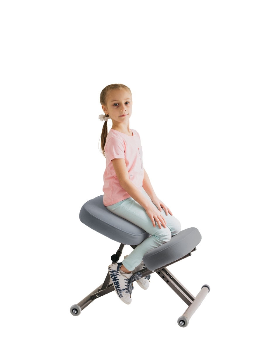 стул для прямой осанки с упором в колени