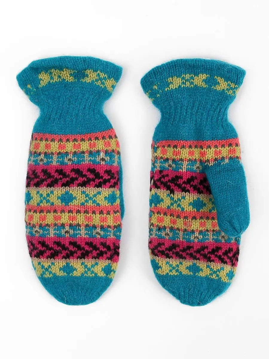 Утепляемся на зиму: вяжем варежки, носки и шарф