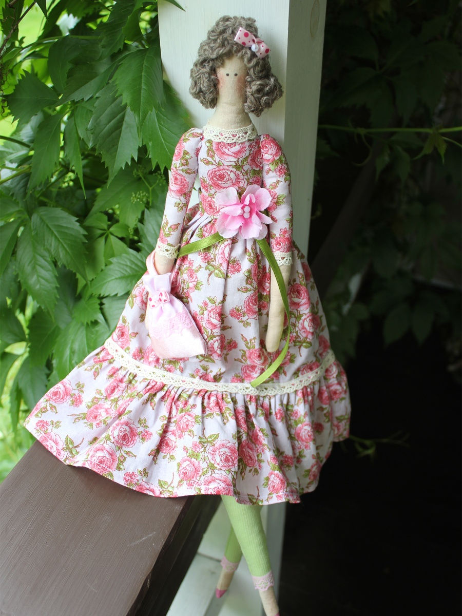 Большая авторская интерьерная кукла тильда в платье