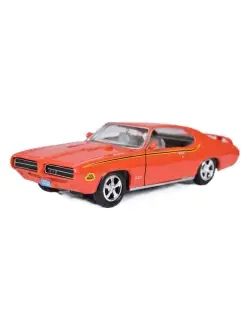 Коллекционная машинка металлическая Pontiac GTO Judge